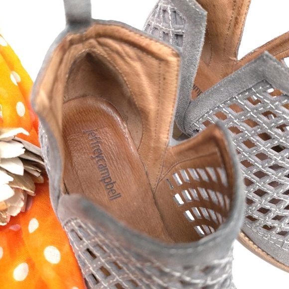 Jeffery Campbell Gray Suede Cutout Ankle Boots Sz 6m - Picture 4 of 8